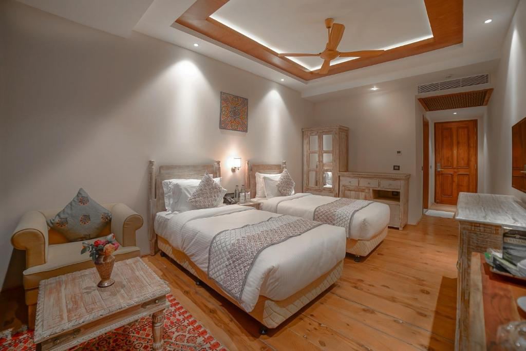 Hotel Rah Bagh - Luxury Boutique Hotel