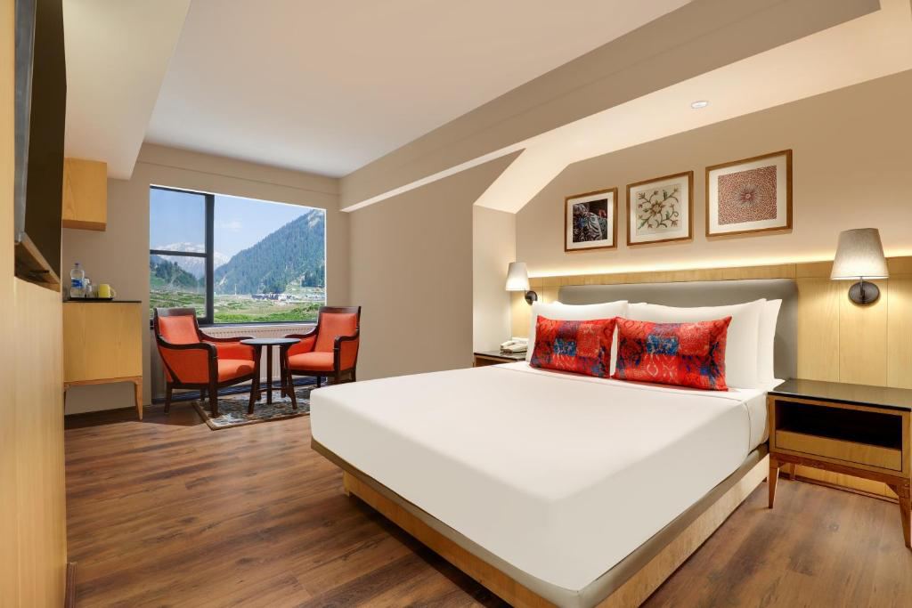 Lemon Tree Hotel