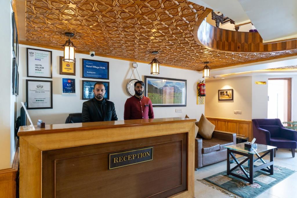 Hotel Village Walk
