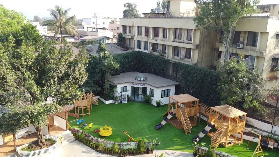 Zainee Baug