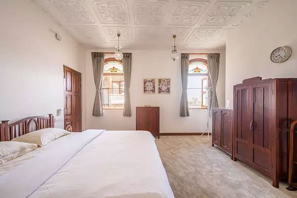 Zainee Bungalow