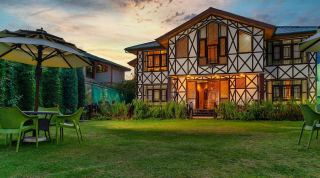 Wildflower Villa Resort