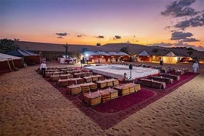 Dubai Desert Safari with BBQ Dinner in Dubai, United Arab Emirates