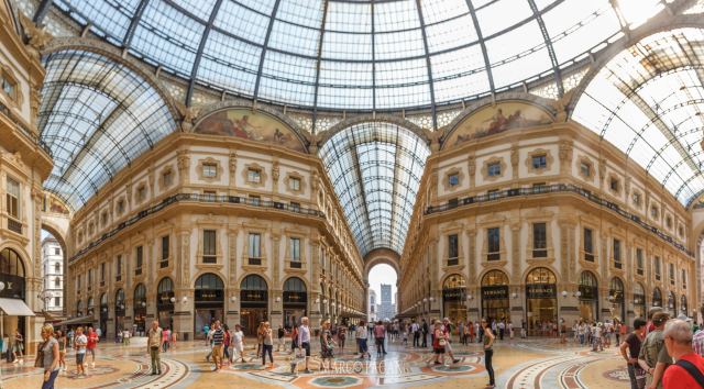 Galleria Vittorio Emanuele II in Milan, Italy