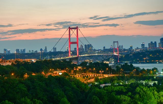 Bosphorus Bridge in Istanbul, Turkey
