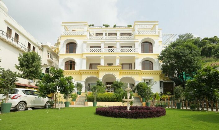 Brahma Niwas Hotel