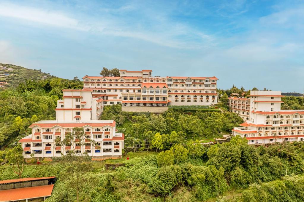 Sterling Ooty Elk Hill Resort