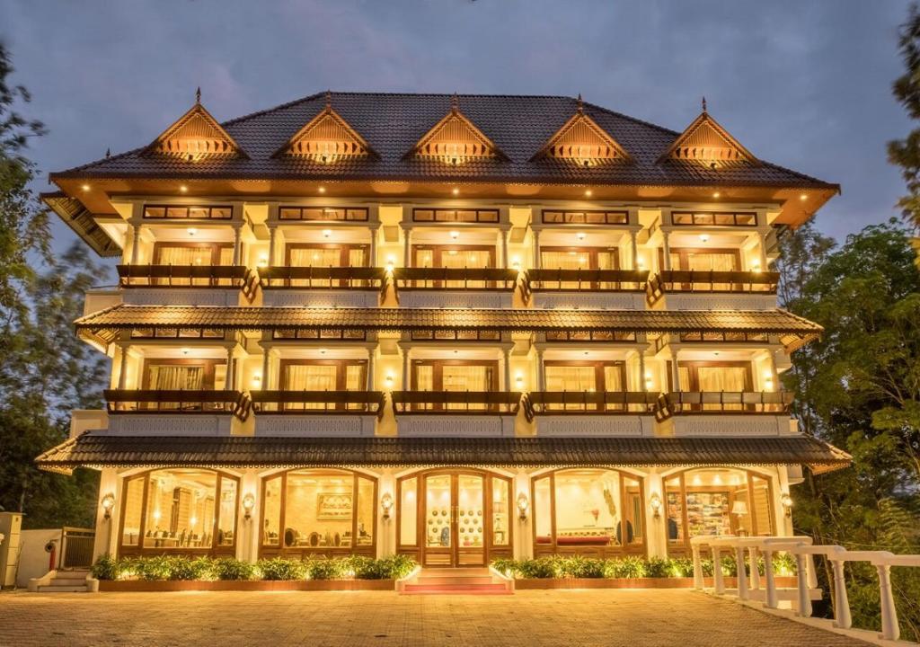 Crown Valley Resort