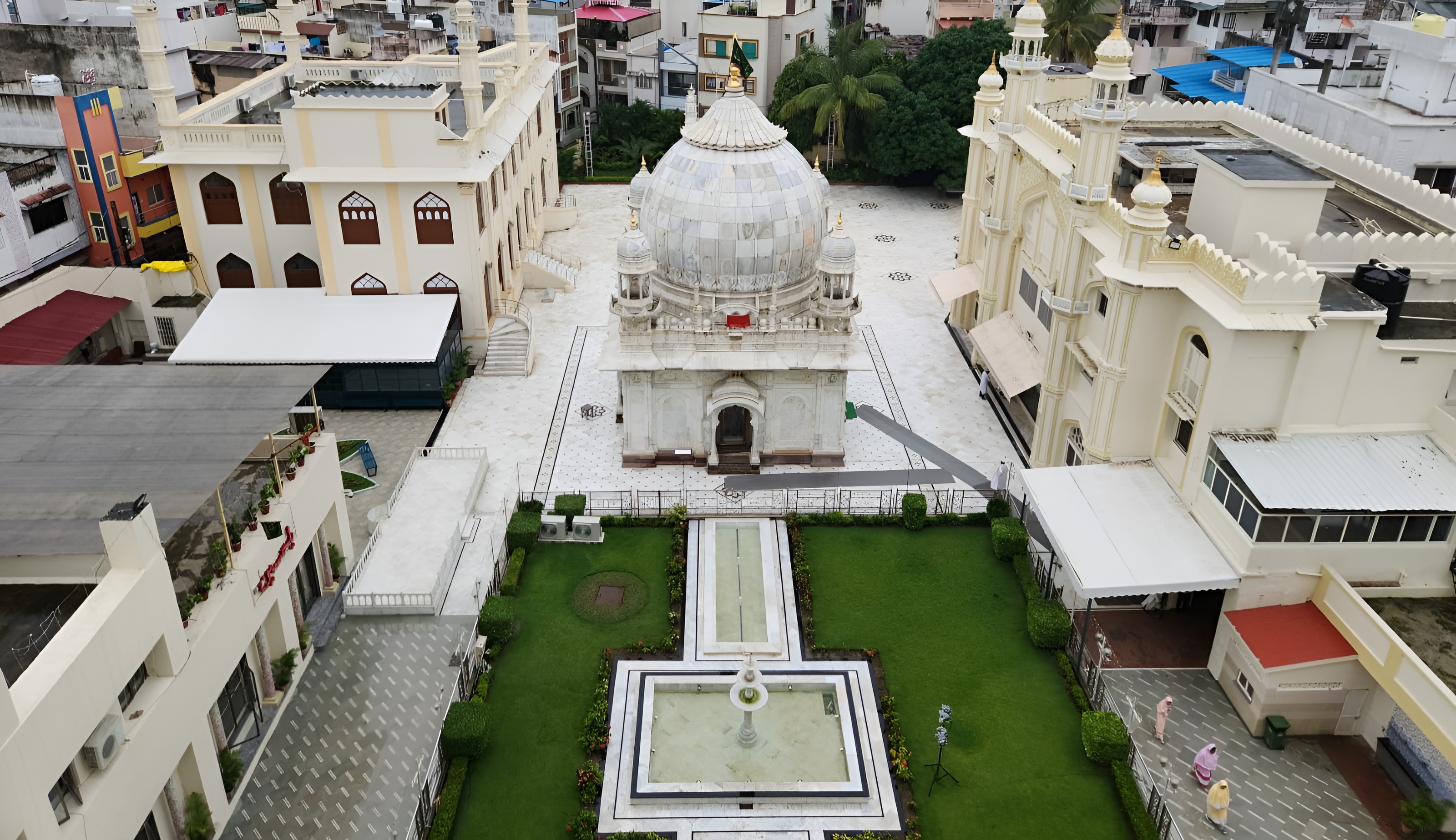 Mazar E Najmi Ujjain