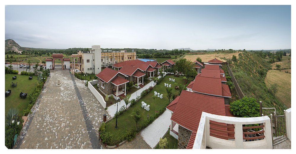 Lohana Village Resort