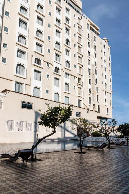 Hotel Paandora Grand