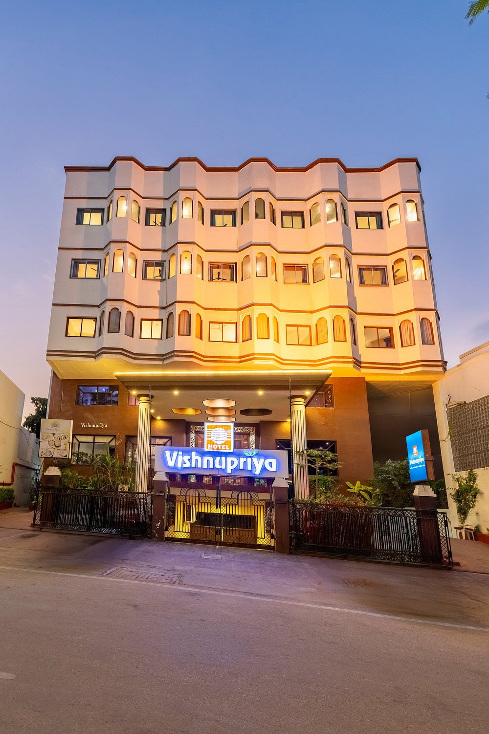 Hotel Vishnupriya
