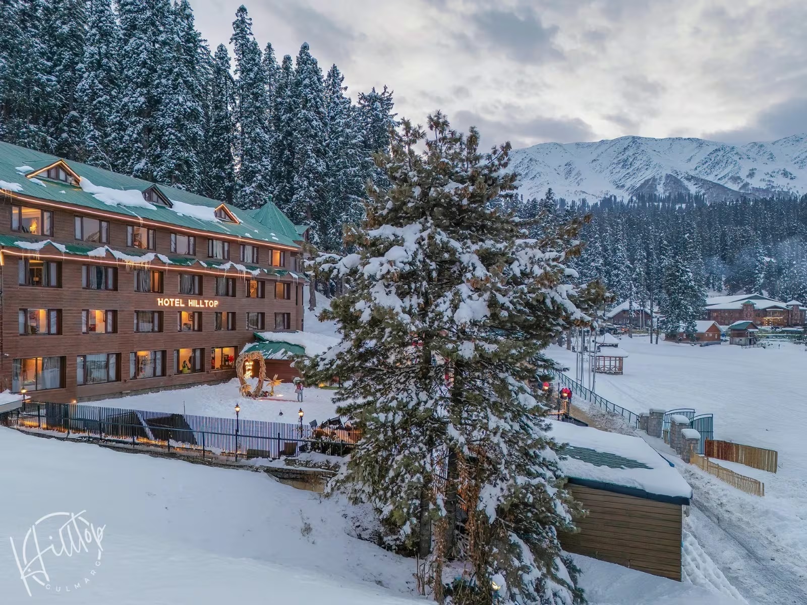 Hotel Hilltop